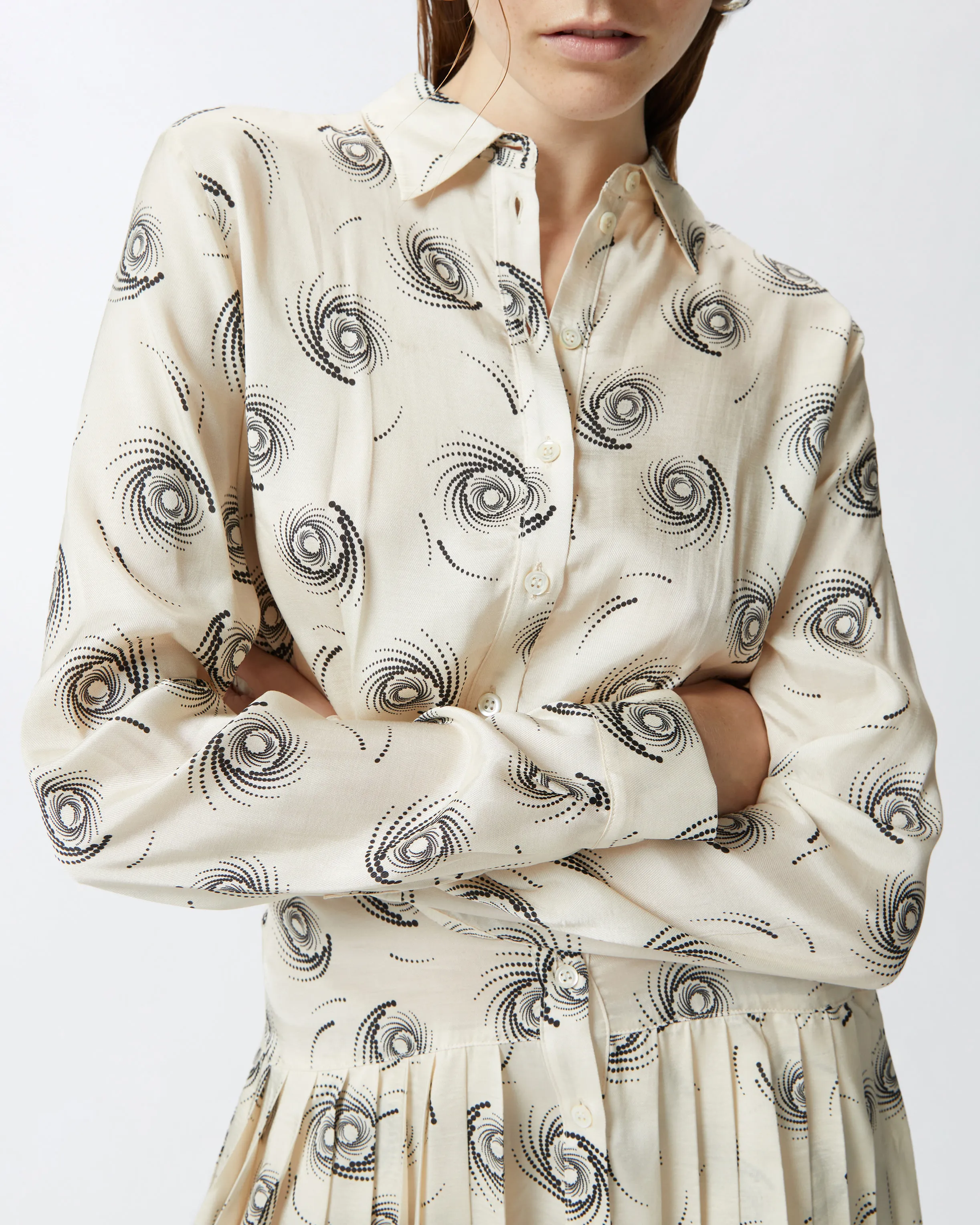  Abito chemisier corto in twill stampa vortici    