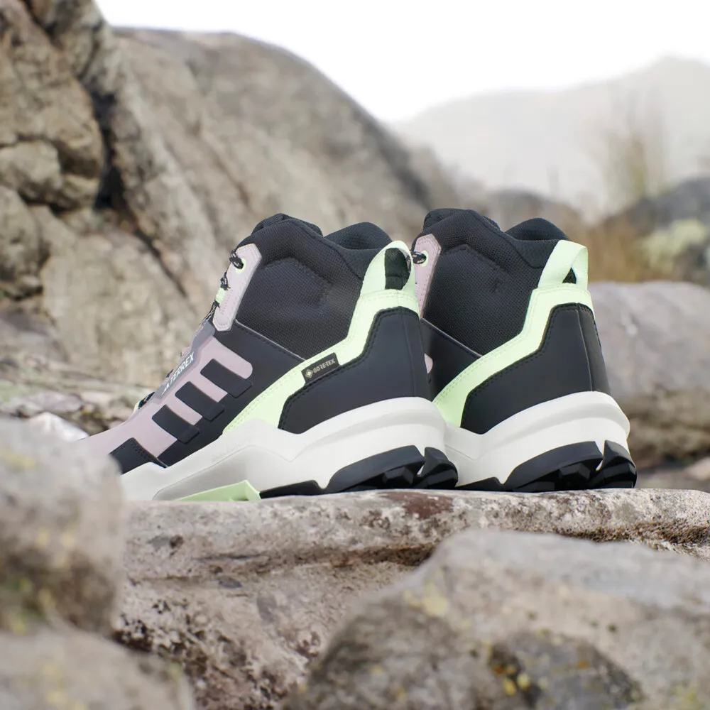 adidas Terrex AX4 GORE-TEX per donna Scarponcini da escursione - SS24