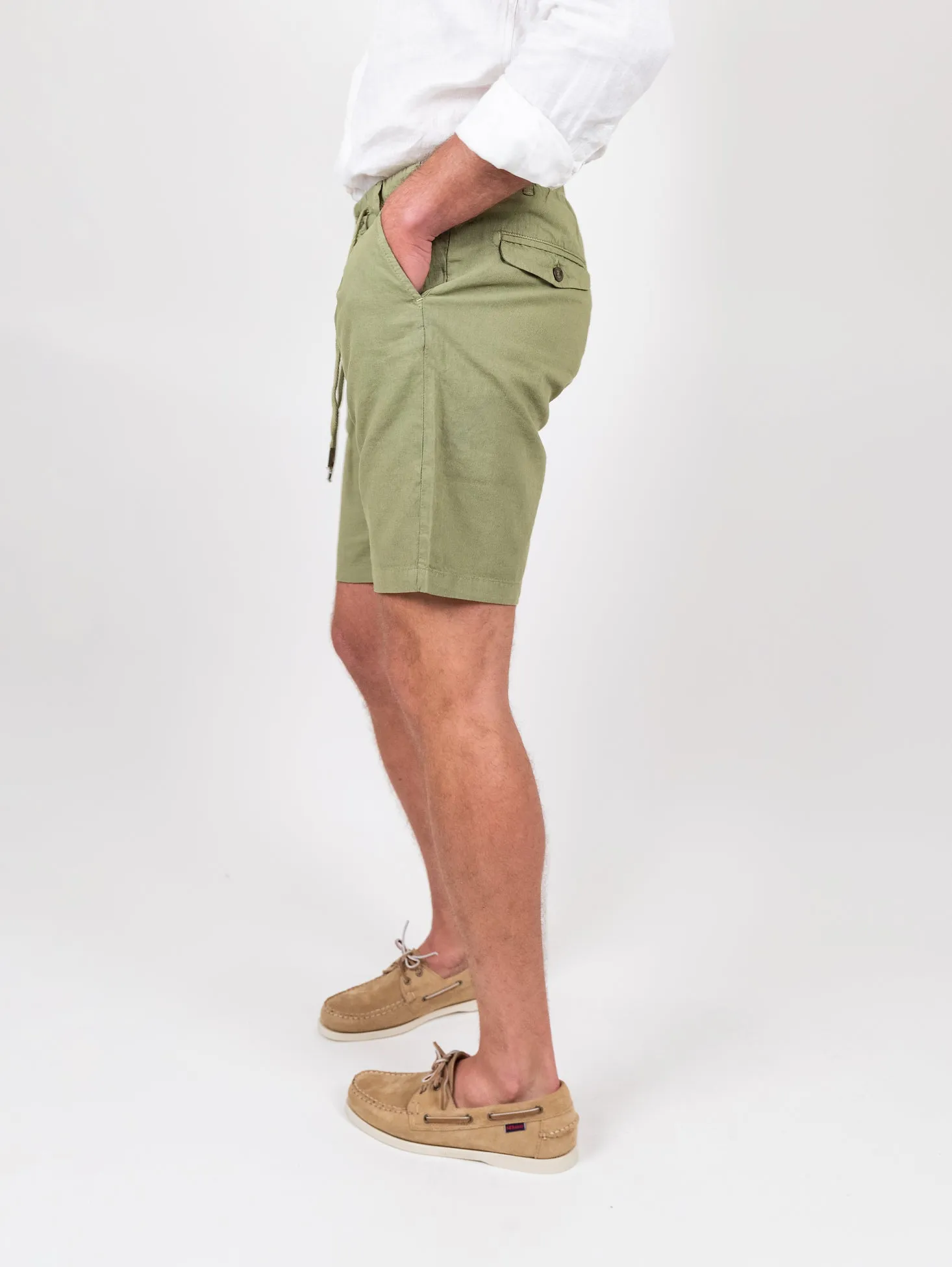Bermuda verde in lino e cotone con coulisse