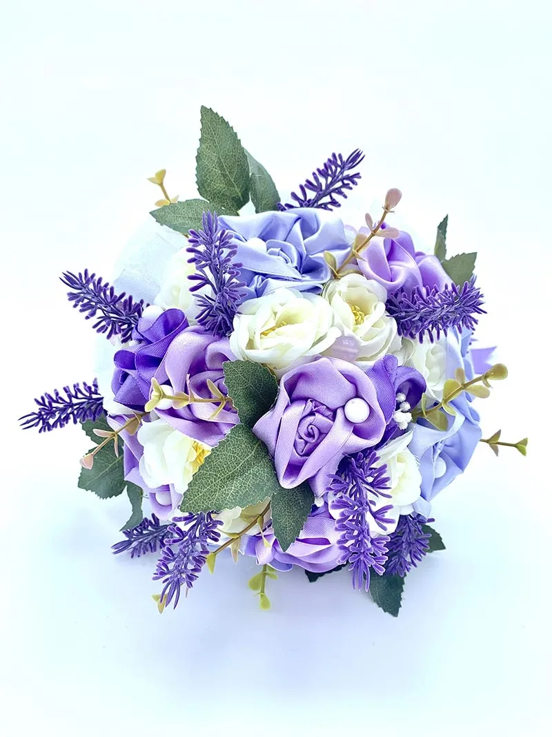 Bouquet sposa fatto a mano matrimonio romantico glicine e lilla