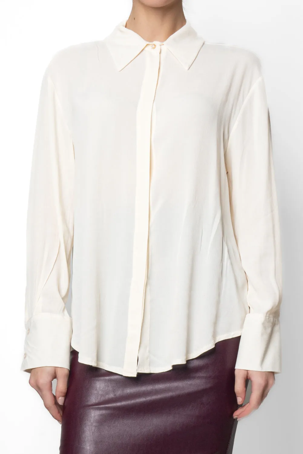 Camicia con bottone gioiello