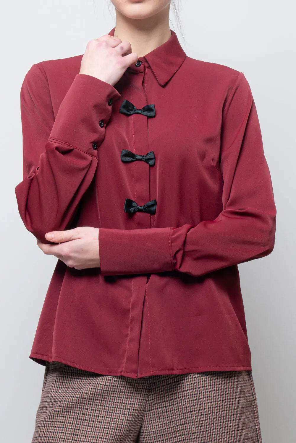 Camicia con fiocchi