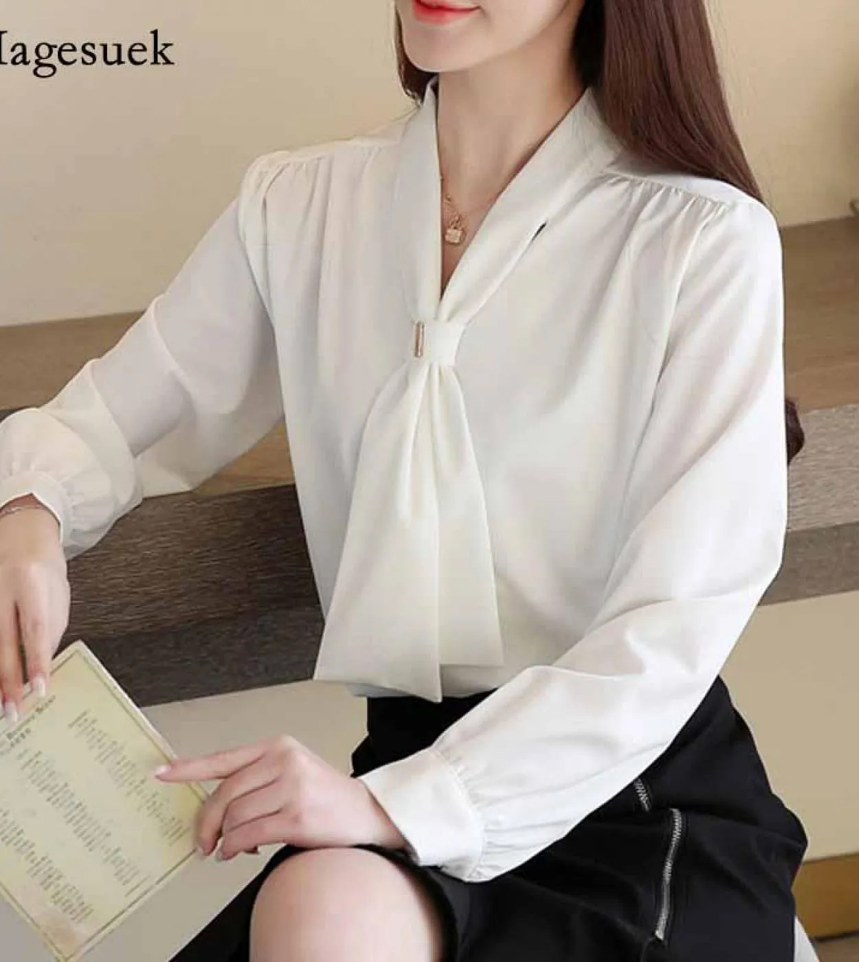 Camicie a maniche lunghe con scollo a V a maniche lunghe con maniche lunghe a lanterna stile autunno Camicie a maniche lunghe co