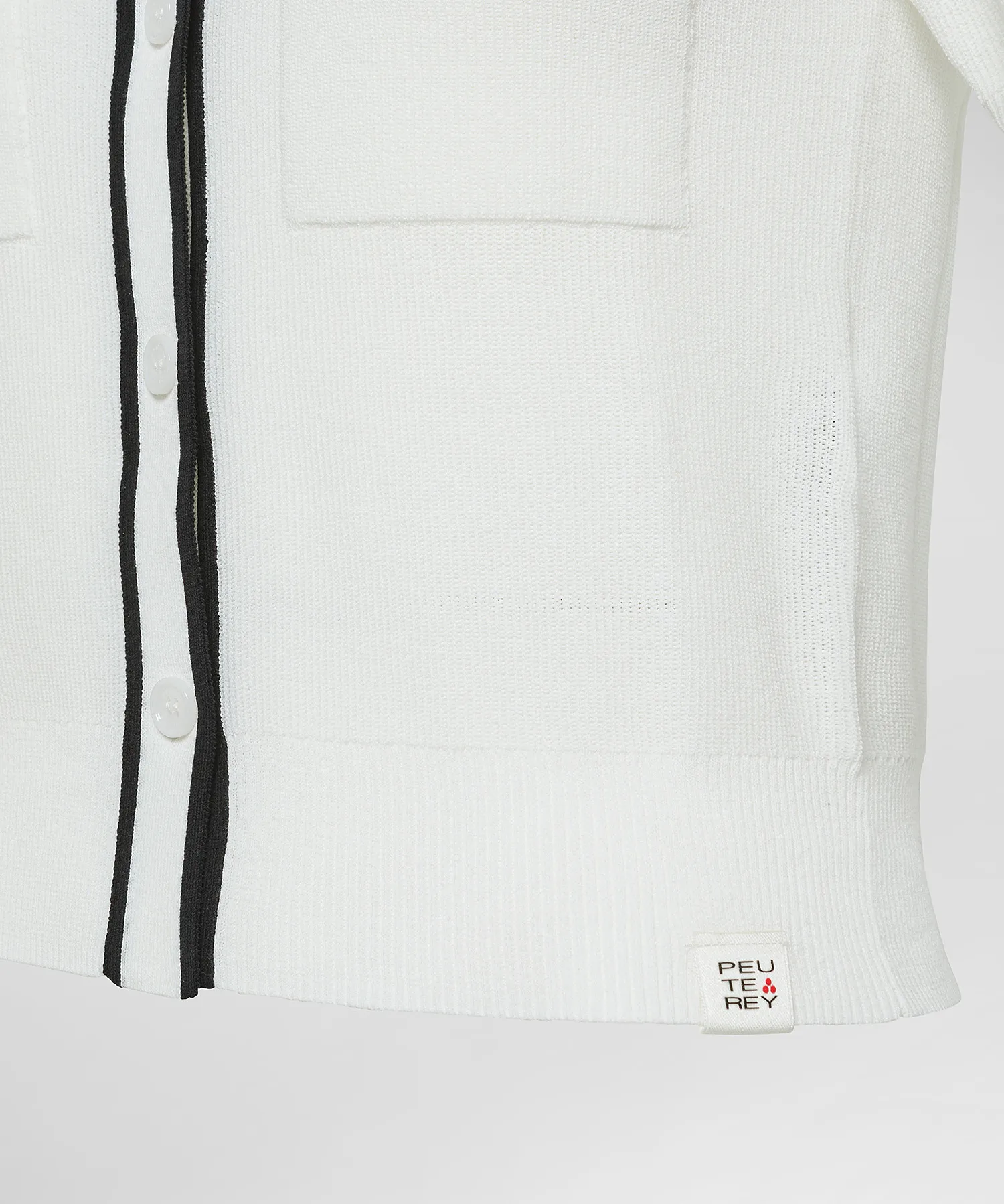 Cardigan manica corta con tasche al petto