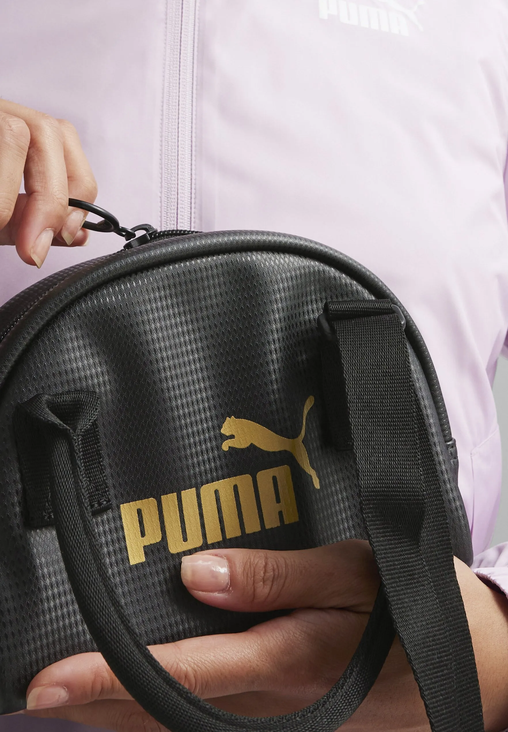 CORE UP KLEINE TRAGE 1 5 LITER - Borsa a mano