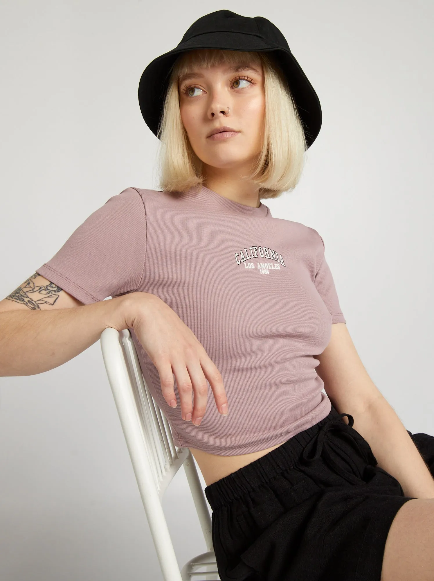 Crop-top a coste tinta unita 'Beverly Hills' - ROSA