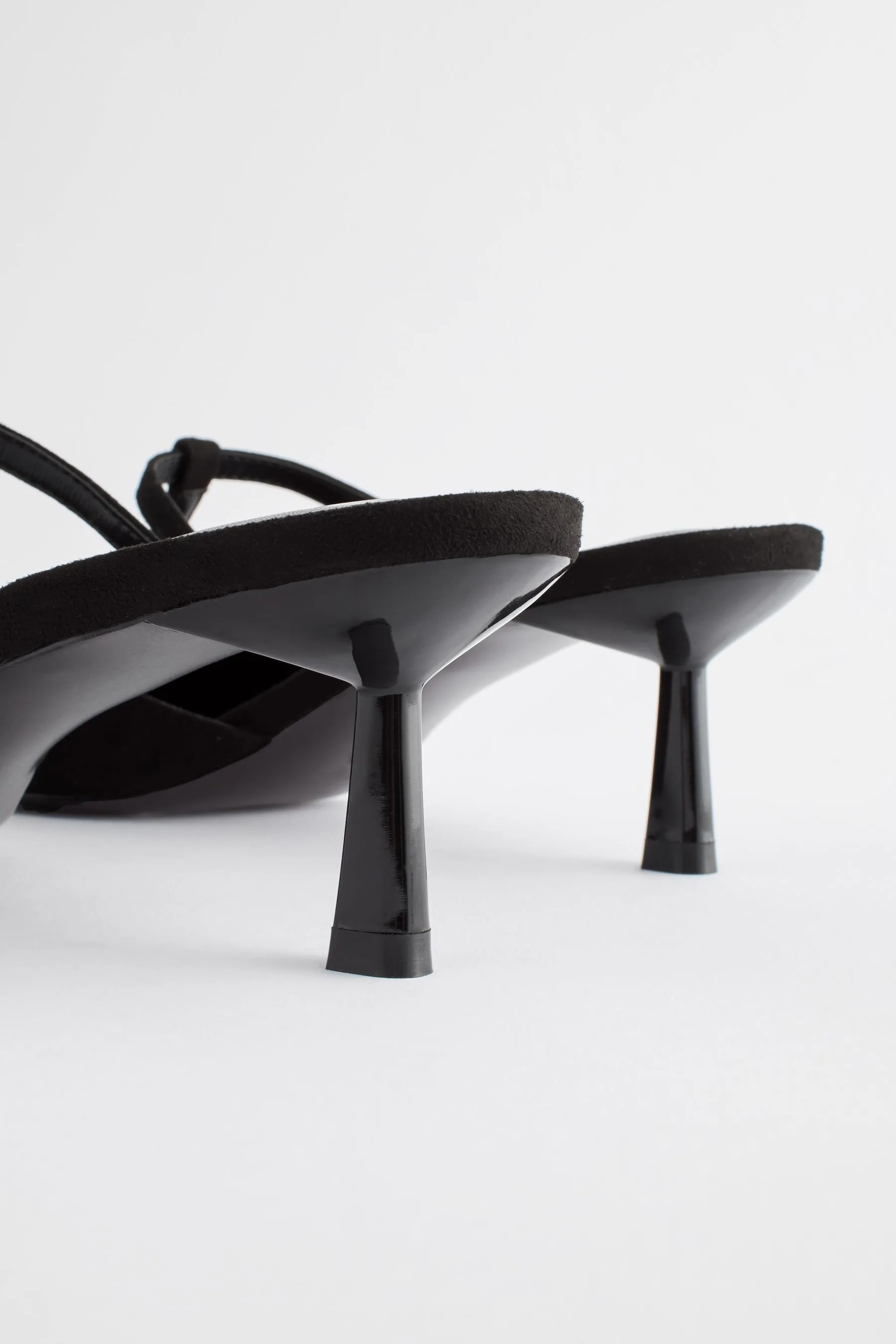 Forever Comfort® - Chisel - Sabot con cinturino a T