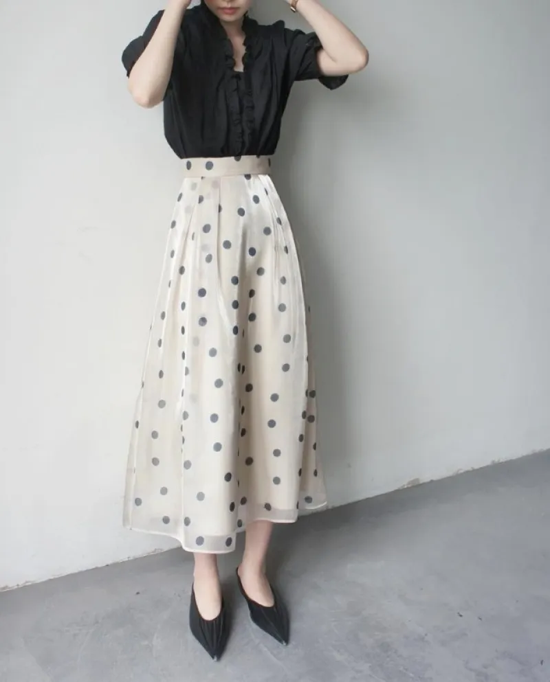 Gonna al ginocchio con stelle filanti a pois retrò Camicia a maniche corte a bolle di fiori con motivo nero scuro