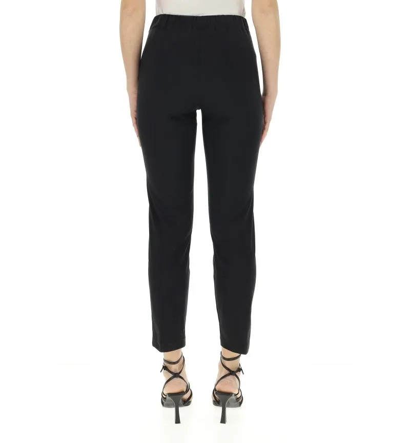 Pantalone a sigaretta