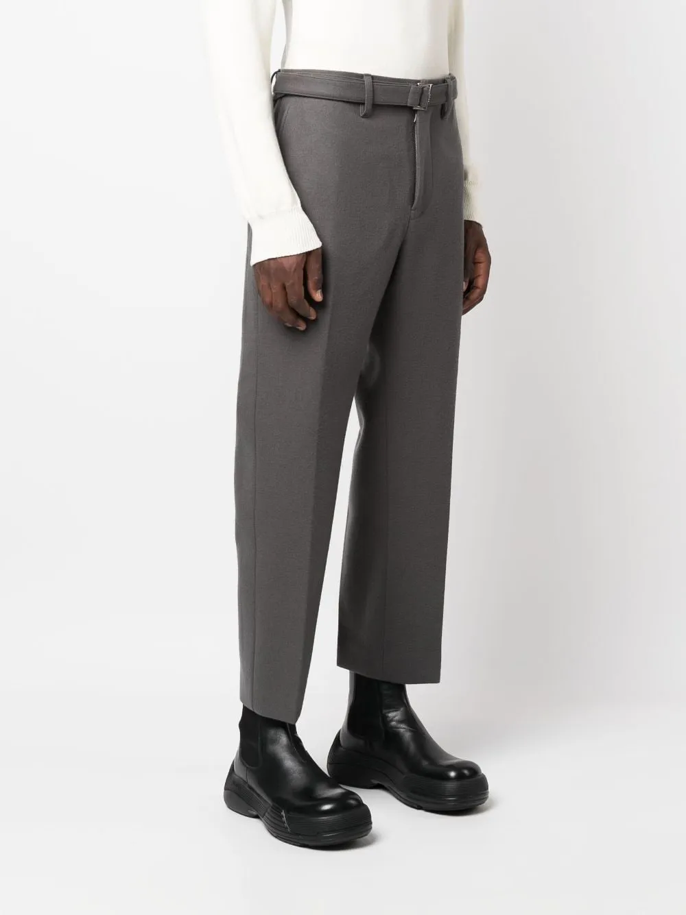 pantalone con cintura