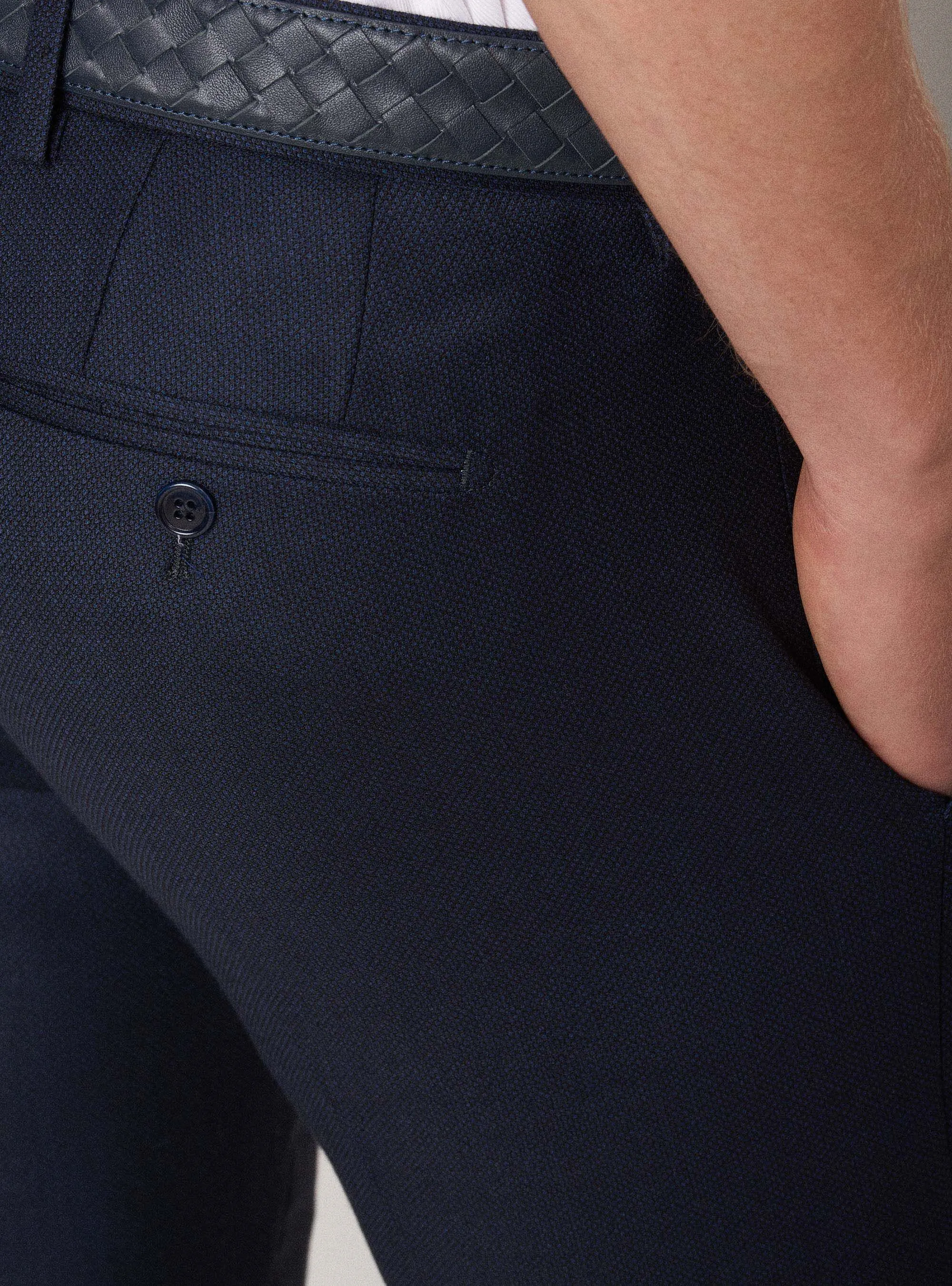 Pantaloni in lana armaturata superfine 100's