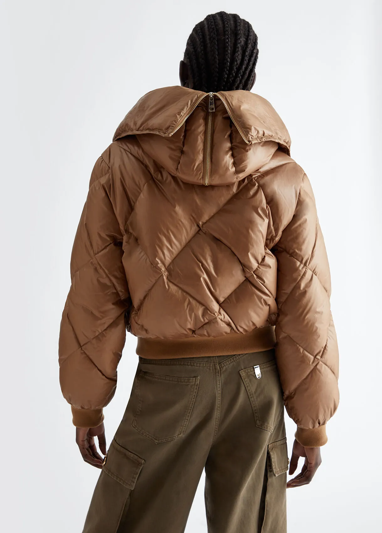 Piumino corto con zip