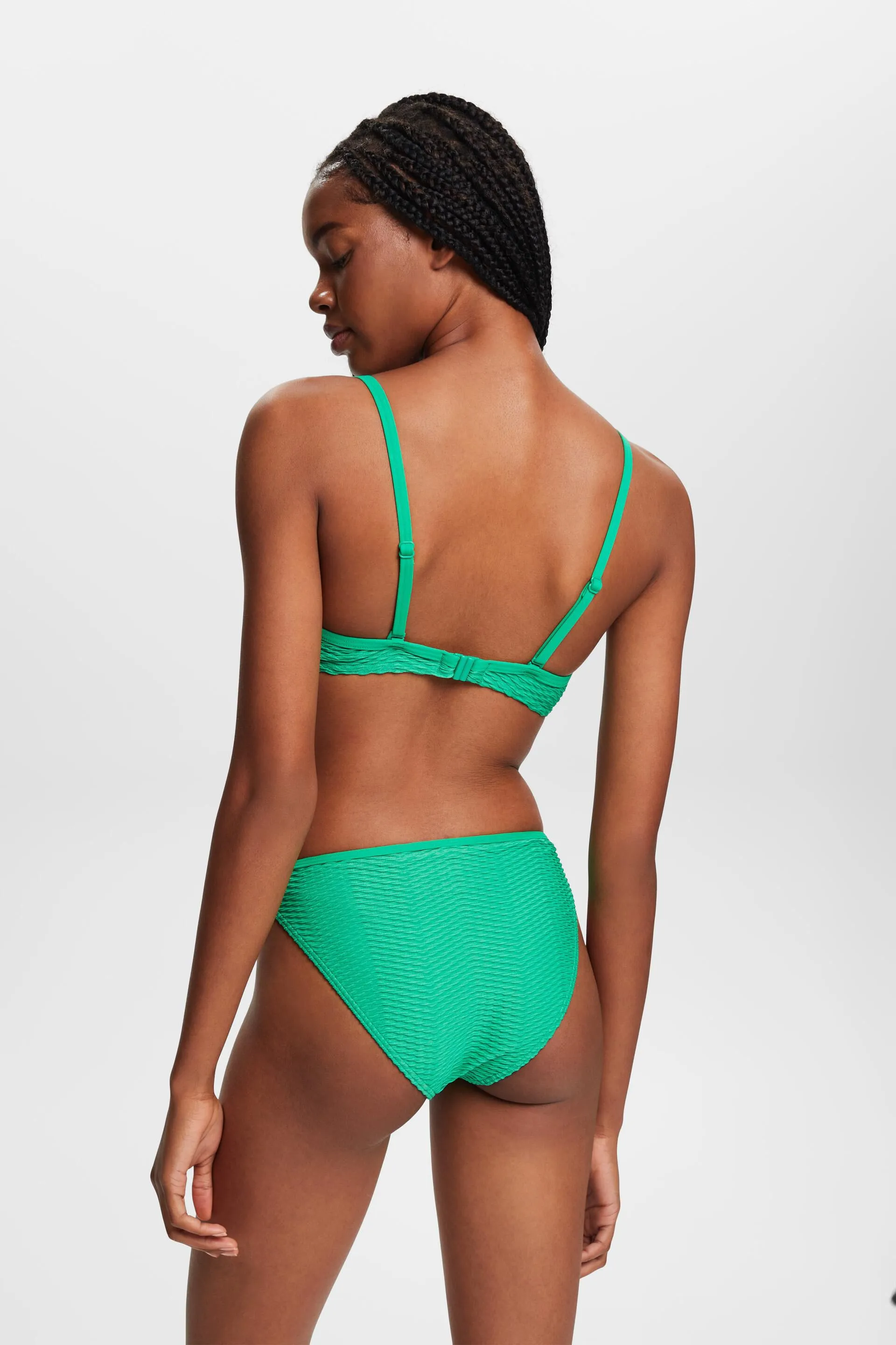 Riciclato: top da bikini imbottito con struttura