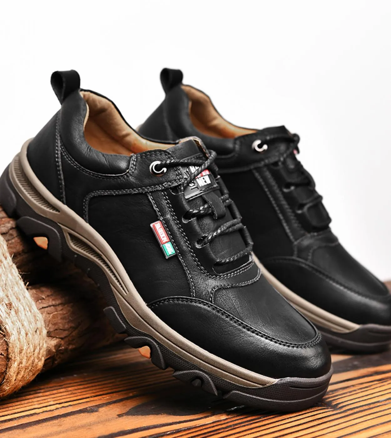 Scarpe da uomo Moda Uomo Scarpe da trekking Trekking Scarpe da ginnastica da uomo Scarpe da esterno comode da uomo Pelle spaccat