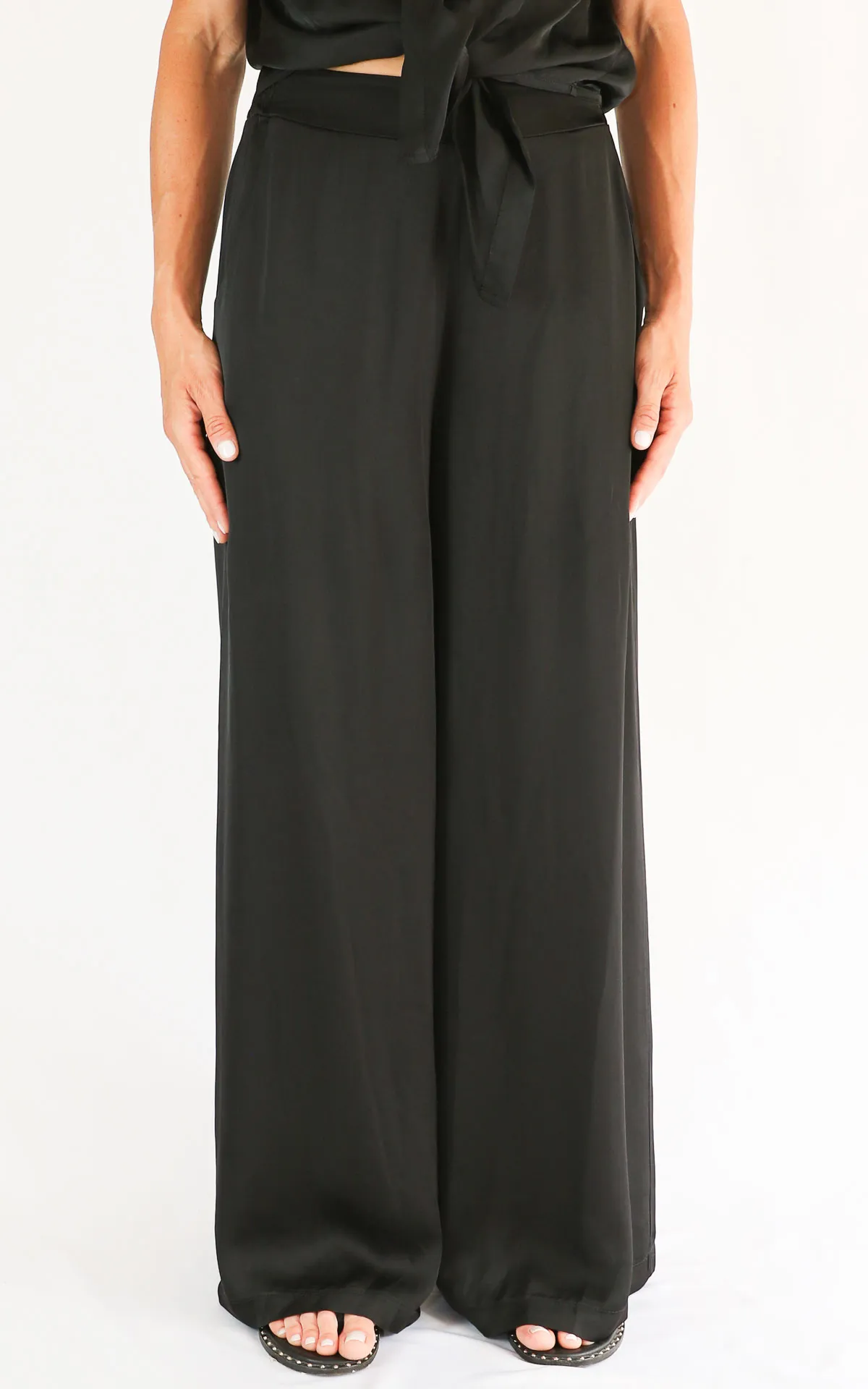 SUSYMIX – Pantalone raso – NERO