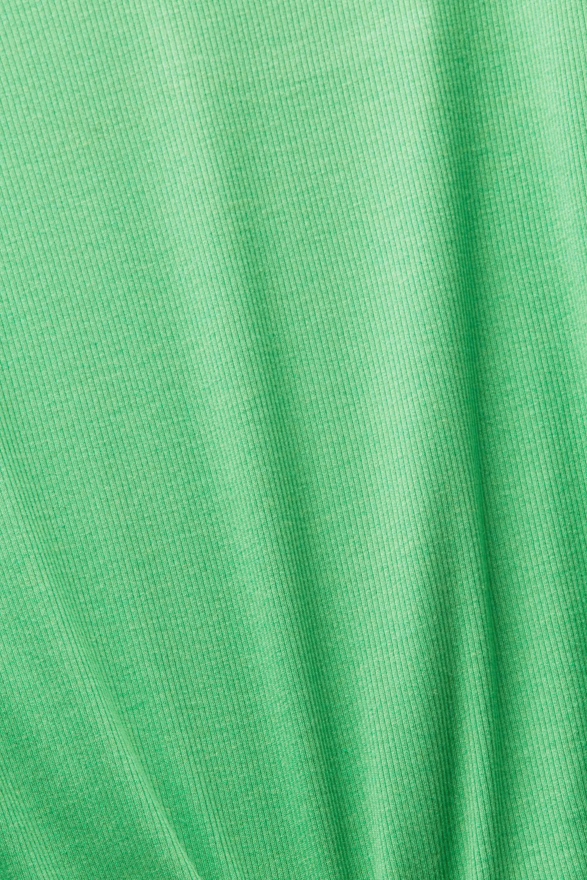 T-shirt a coste con scollo a V