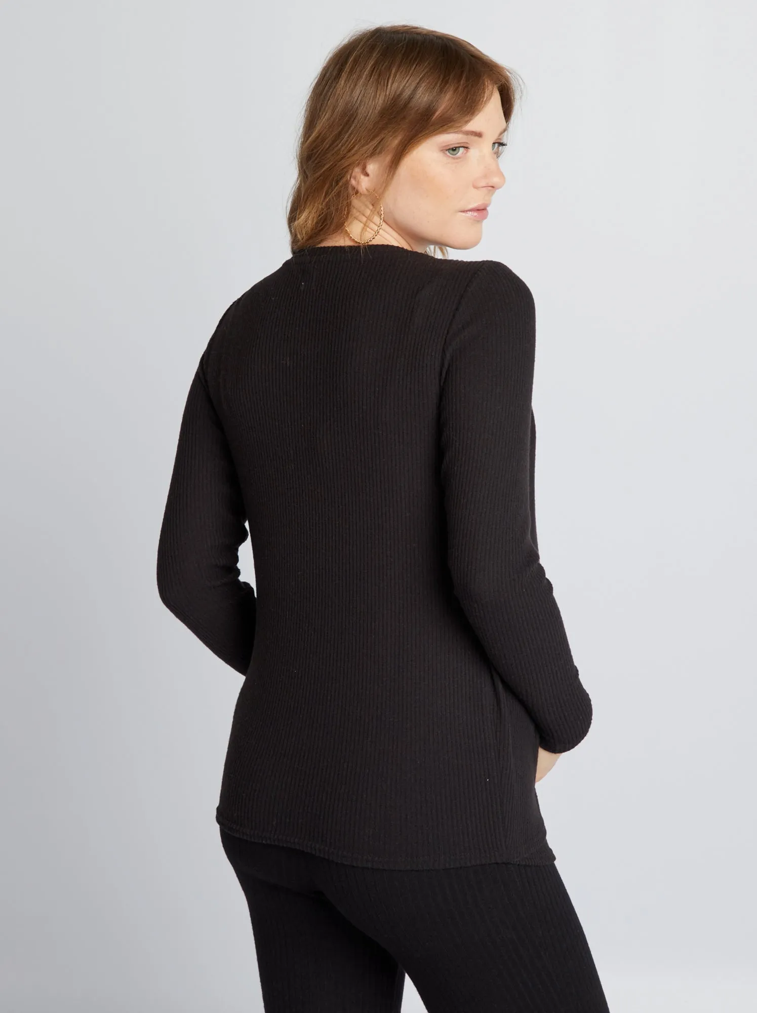 T-shirt per l'allattamento in maglia a coste - nero